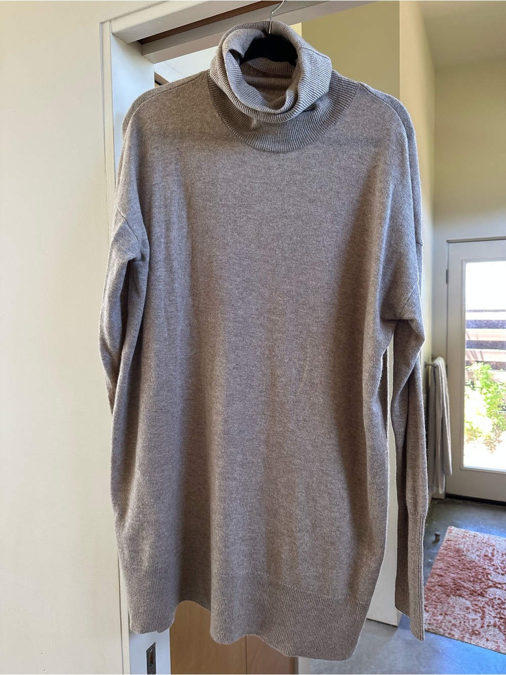 H&M cashmere tunic